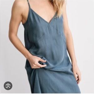 NWOT Jenni Kayne Rio Slip Dress (Color Navy, Size Small)
